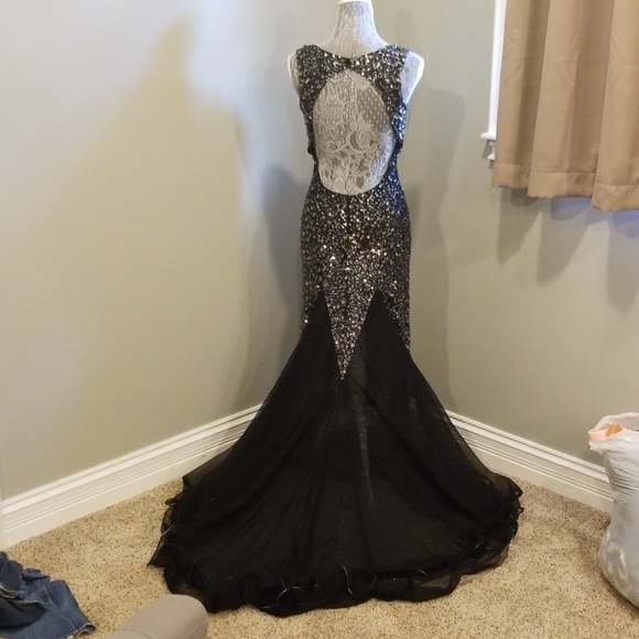 Jasz Couture black beaded prom dress - Picture 6 of 8